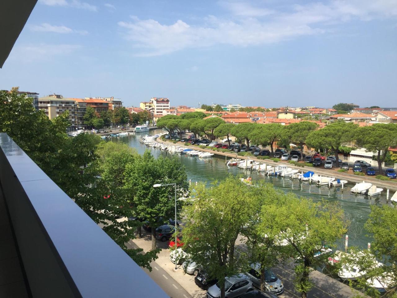 Aparthotel Miramare Grado Esterno foto